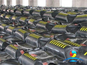 Permanent Deployment Oil Containment Booms Solid Flotation Booms