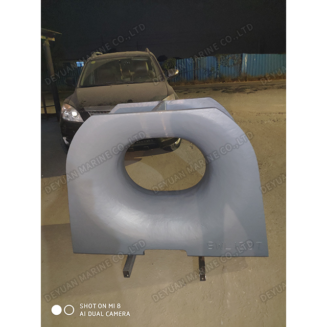 Deck Mounting EU Type Panama Bow Chock for Towing