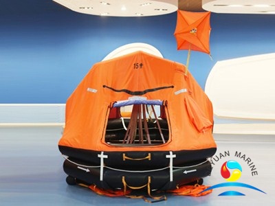 Davit-launching Self-righting Inflatable Life Raft